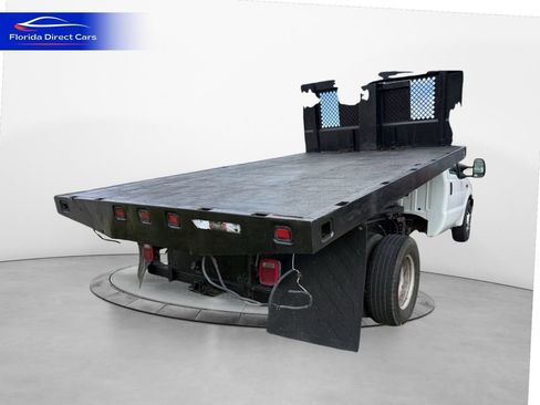 Used 2005 Ford F350 XL image 4