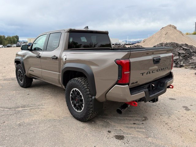Used 2026 Toyota Tacoma TRD Off-Road AWD/4WD image 3