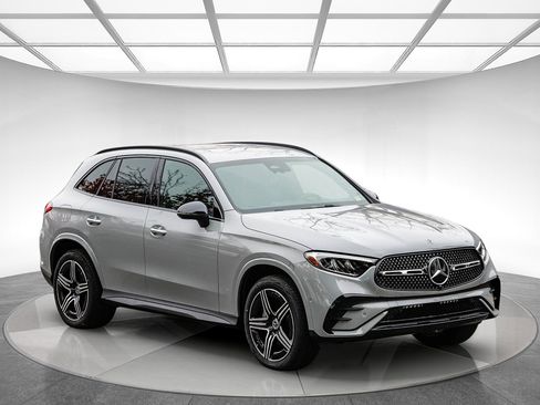 New 2025 Mercedes-Benz GLC 300 GLC 300 image 5