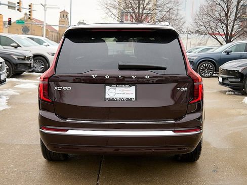 New 2026 Volvo XC90 T8 Ultra w/ Protection Package image 8