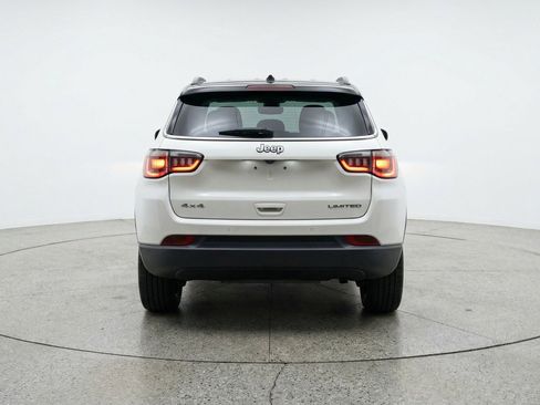 Used 2025 Jeep Compass Limited AWD/4WD image 7