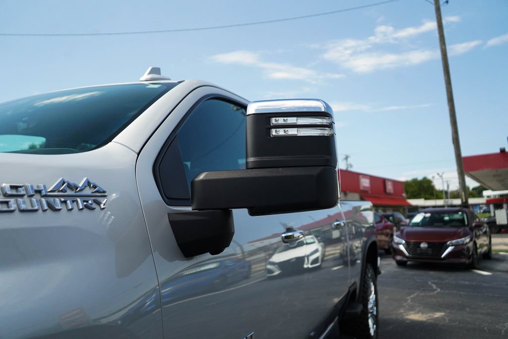 Used 2022 Chevrolet Silverado 2500 High Country w/ Z71 Off-Road Package AWD/4WD image 25