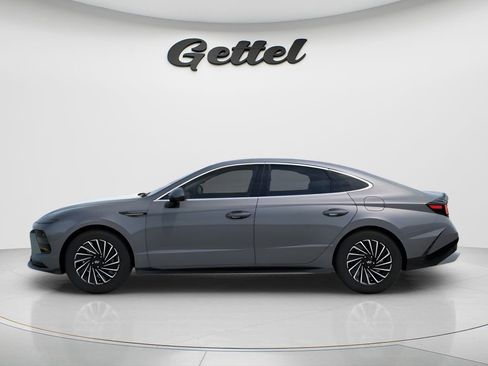 New 2026 Hyundai Sonata Limited image 3