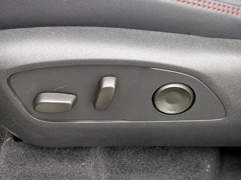 New 2026 Chevrolet Traverse RS image 15