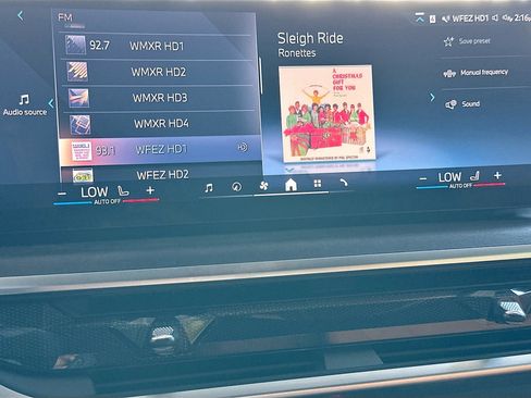 Certified 2025 BMW X5 sDrive40i w/ Premium Package image 15