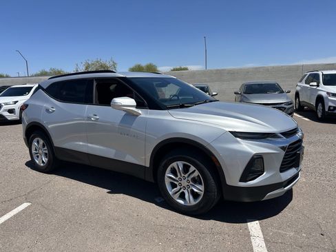 Used 2020 Chevrolet Blazer LT FWD image 6