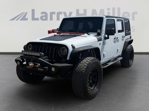 Used 2018 Jeep Wrangler Unlimited Sport S AWD/4WD image 1
