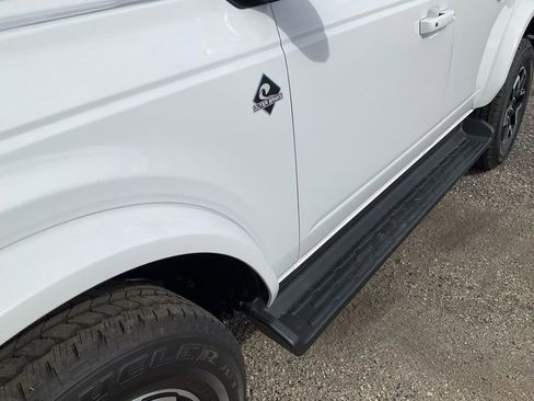 New 2025 Ford Bronco Outer Banks image 10