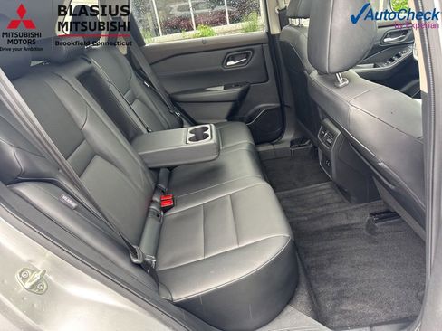 Used 2023 Nissan Rogue SV w/ SV Premium Package AWD/4WD image 41