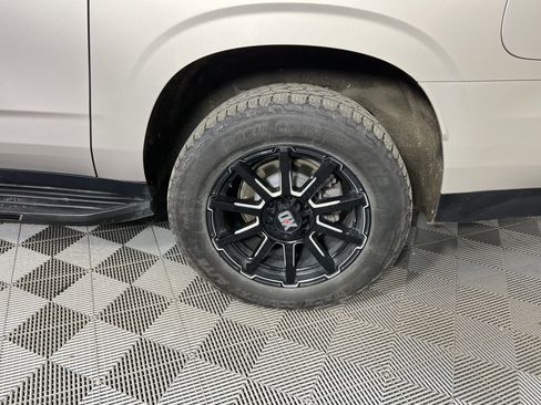 Used 2022 GMC Yukon XL SLE w/ Max Trailering Package image 20