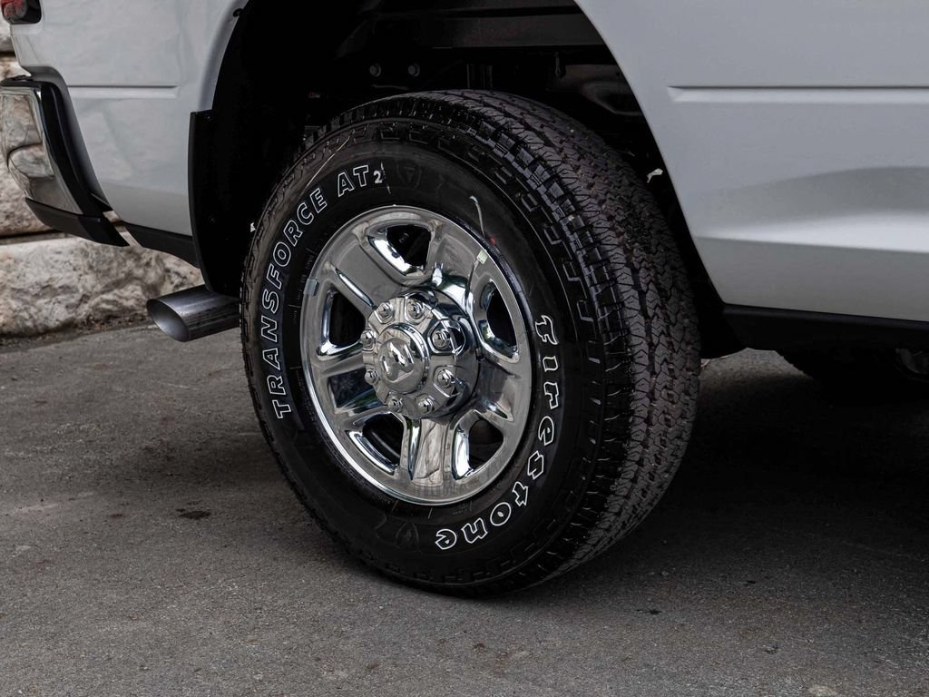 New 2026 RAM 2500 Tradesman AWD/4WD image 10