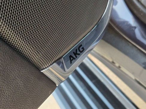 Used 2024 Cadillac Escalade ESV Sport Platinum image 28