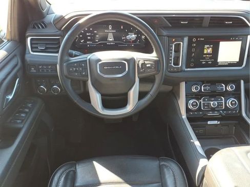 Used 2024 GMC Yukon Denali AWD/4WD image 21