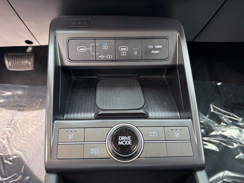 Used 2024 Hyundai Kona SEL w/ Convenience Package FWD image 34