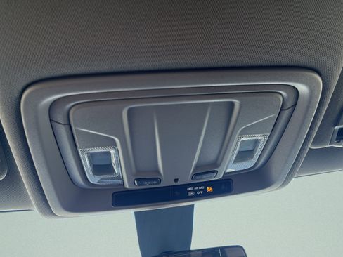 Used 2023 GMC Sierra 2500 Pro w/ Snow Plow Prep/Camper Package image 17