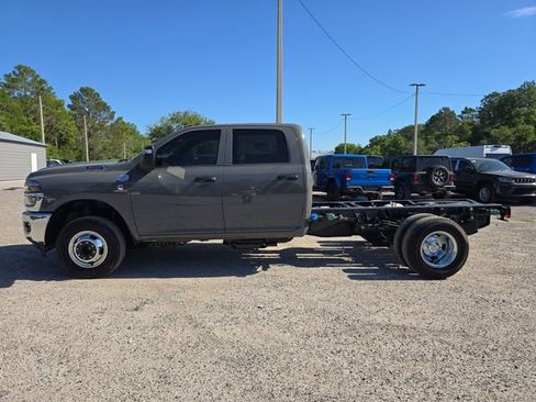 New 2026 RAM 3500 Tradesman w/ Chrome Appearance Group A AWD/4WD image 6