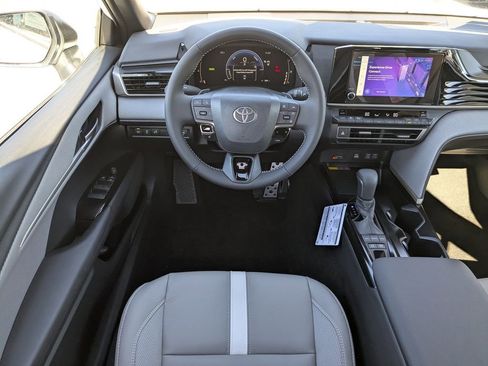 New 2026 Toyota Camry SE w/ Convenience Package image 15
