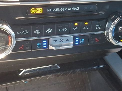 Certified 2022 Ford F250 Platinum AWD/4WD image 25