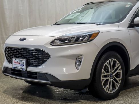 Used 2022 Ford Escape SEL AWD/4WD image 3