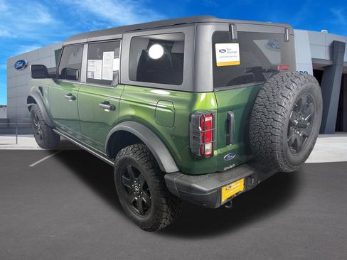 Used 2024 Ford Bronco Black Diamond AWD/4WD image 3