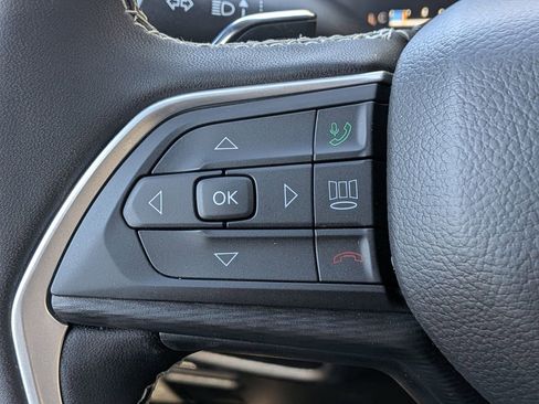 New 2026 Jeep Grand Cherokee Laredo image 24