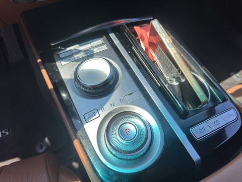 Used 2024 Genesis G80 2.5T image 22