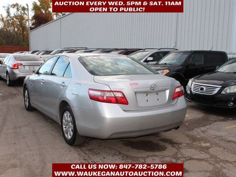 Used 2009 Toyota Camry XLE image 6