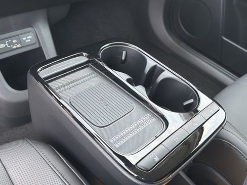 New 2026 Hyundai Ioniq 5 SEL image 32