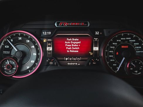Used 2022 RAM 1500 Rebel w/ Rebel Level 2 Equipment Group AWD/4WD image 15