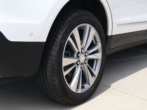 Used 2024 Cadillac XT5 Premium Luxury w/ Technology Package FWD image 12