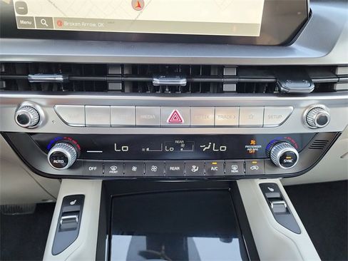 New 2025 Kia Telluride S image 22