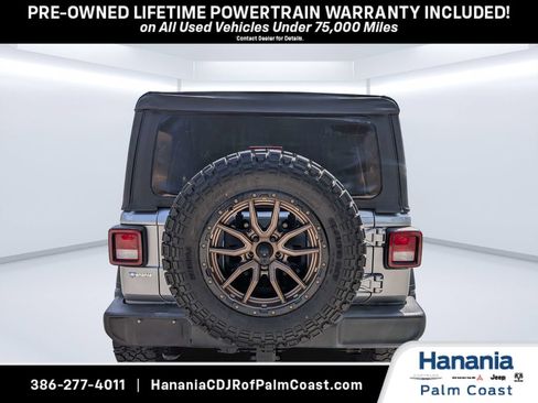 Used 2018 Jeep Wrangler Unlimited Sport S AWD/4WD image 4