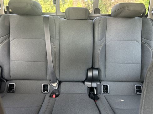 New 2025 Jeep Gladiator Sport image 36