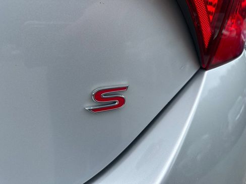 Used 2016 Toyota Corolla S image 31