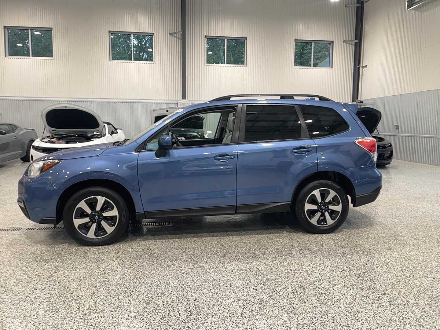 Used 2018 Subaru Forester 2.5i Premium AWD/4WD image 8