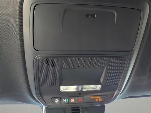 New 2026 Chevrolet Traverse LT w/ Driver Confidence Package image 23