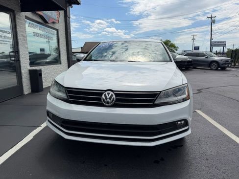 Used 2017 Volkswagen Jetta SEL FWD image 17