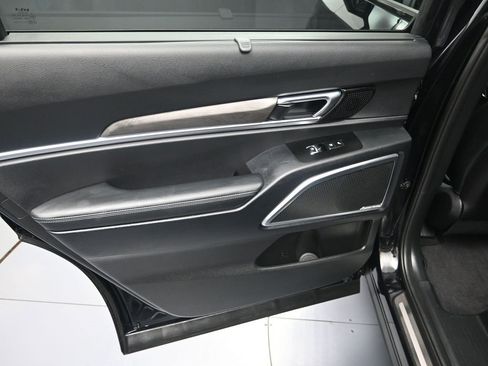 Certified 2024 Kia Telluride SX Prestige X-Line image 30