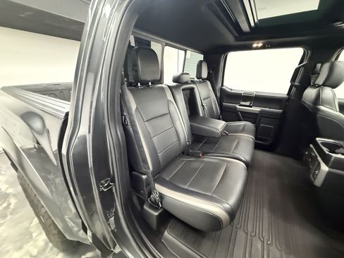 Used 2018 Ford F150 Raptor w/ Equipment Group 802A Luxury AWD/4WD image 24
