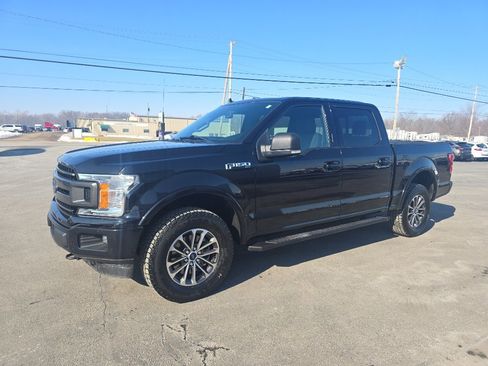 Used 2020 Ford F150 XLT w/ Equipment Group 302A Luxury image 2
