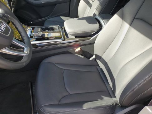 Certified 2025 Audi Q7 3.0T Premium Plus w/ Premium Plus Package image 19