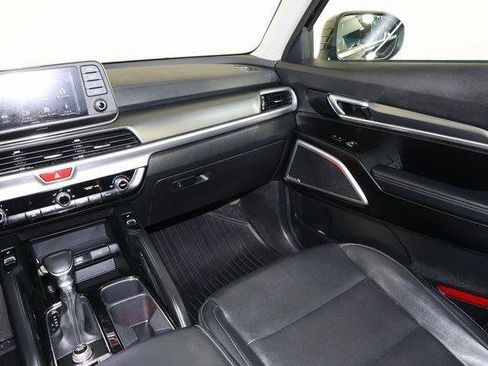 Used 2021 Kia Telluride S image 11