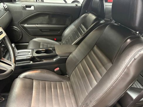 Used 2007 Ford Mustang GT RWD image 29