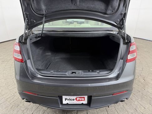 Used 2018 Ford Taurus Limited FWD image 7
