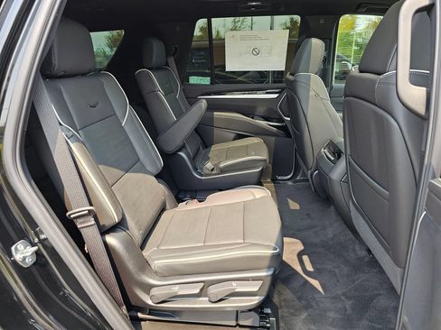 New 2026 Cadillac Escalade Sport w/ Touring Package AWD/4WD image 12