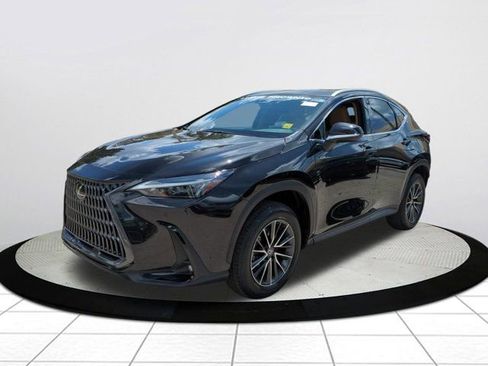 Used 2024 Lexus NX 250 FWD w/ Cold Area Package image 7