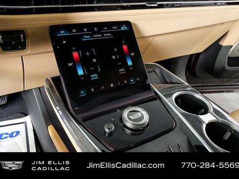Used 2025 Cadillac Escalade IQ Sport 2 AWD/4WD image 19