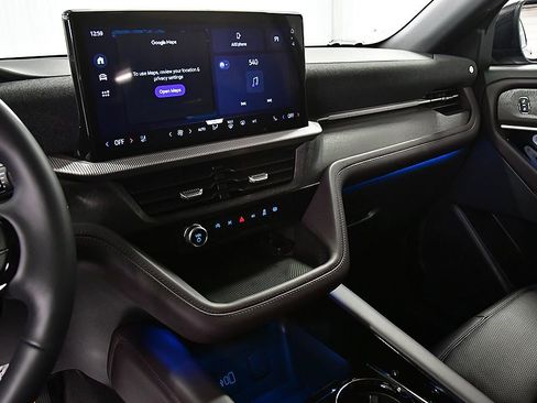 New 2026 Ford Explorer Platinum image 22