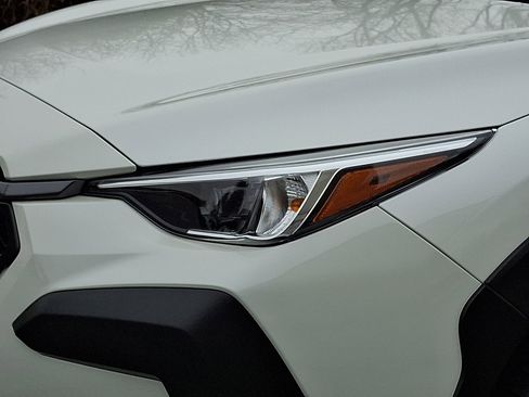 Certified 2025 Subaru Crosstrek 2.0i Premium image 9