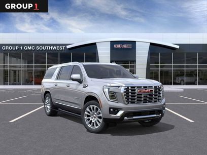 New 2026 GMC Yukon XL Denali w/ Sun & Power Step Package